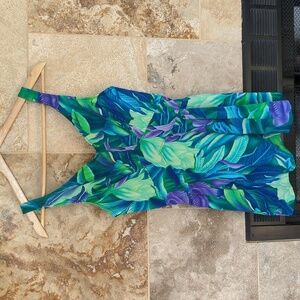 Jantzen 16 One Piece Swimsuit Pool Beach Vacation Swim Bright Leaf Print